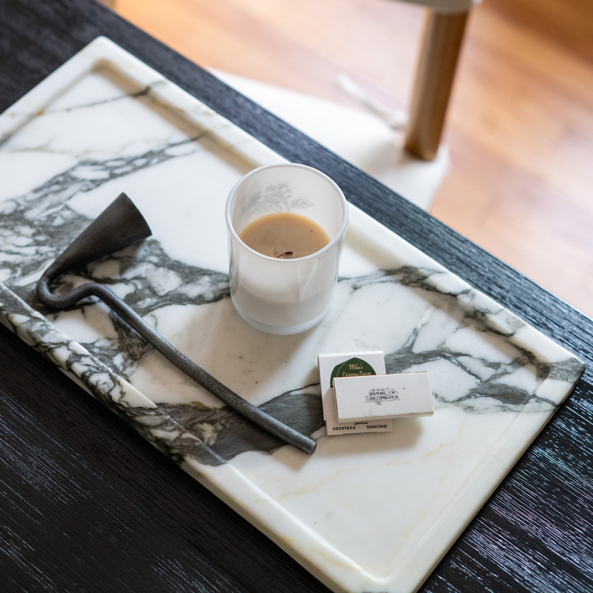 Large Calacatta Borghini Marble Tray